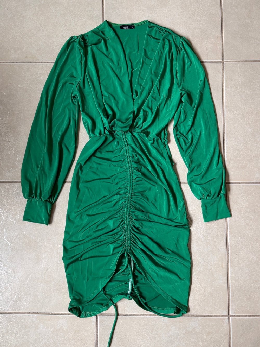 Victoria's Boutique Emerald Green Ruched Mini Dress V-Neck Size M Made in USA